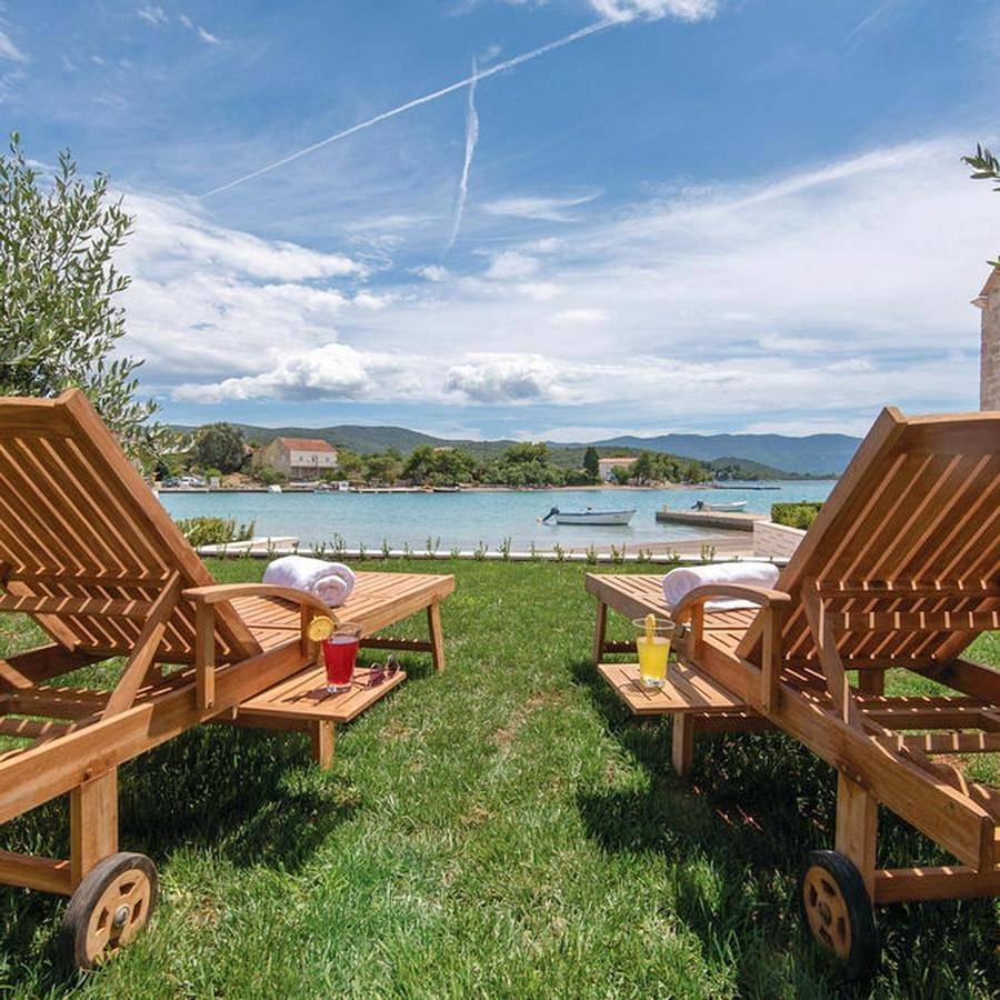 Holiday Home Lovište in Dubrovnik-Neretva