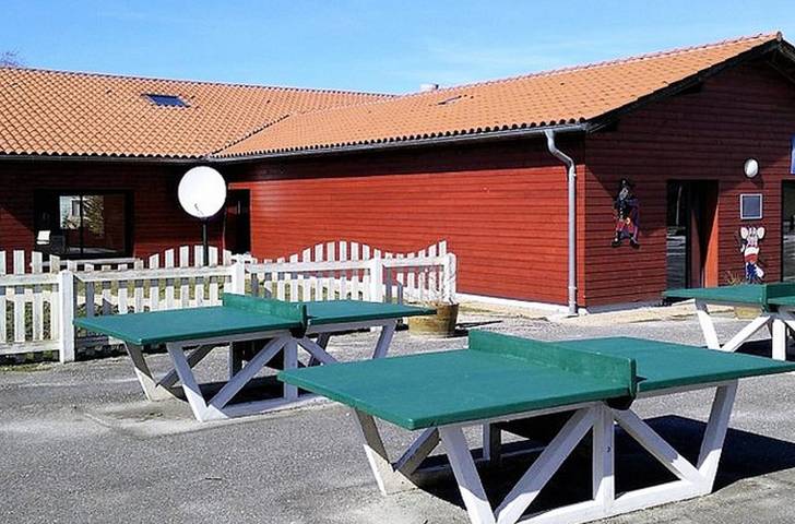 Maison de vacances pour 7 personnes, avec piscine et terrasse à Gastes