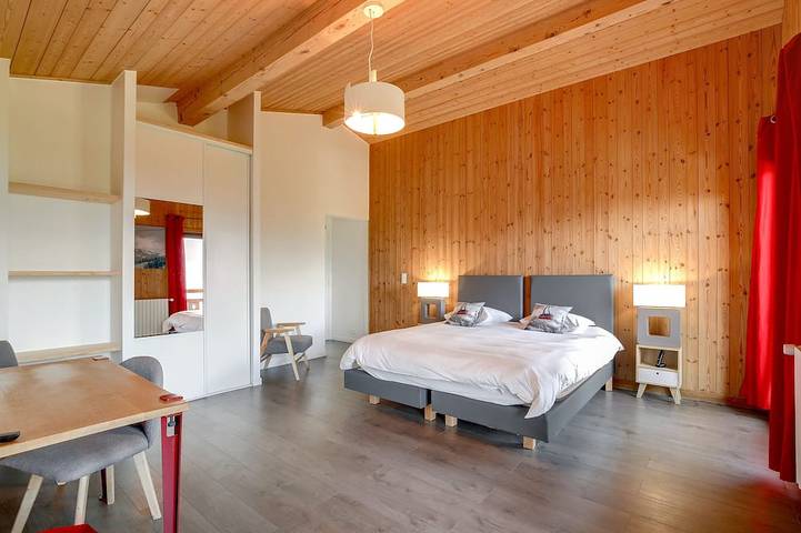 Chalet pour 43 personnes, avec jardin et sauna, animaux acceptés à Cordon - 3