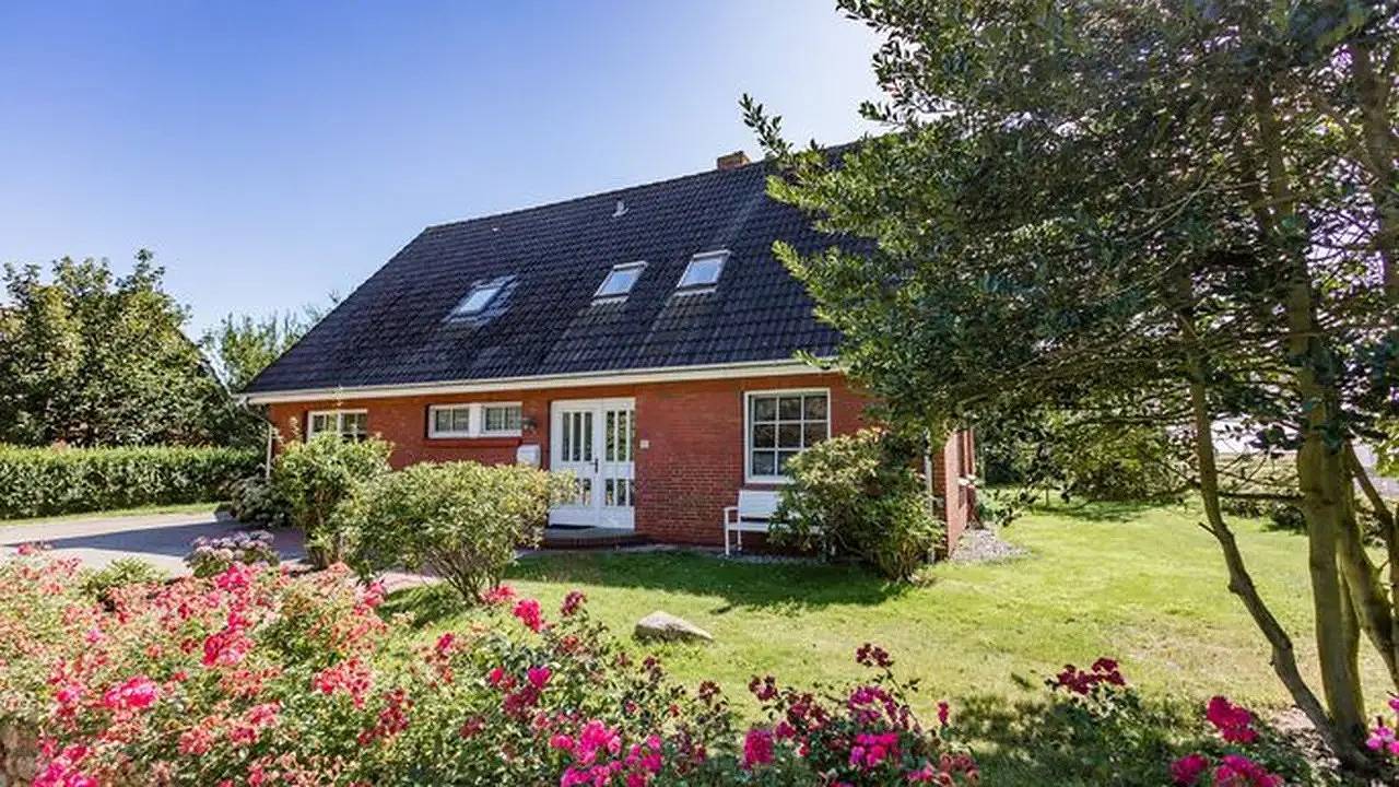 Ganze Ferienwohnung, Ferienwohnung für 6 Personen (120 m²) in Borgsum in Borgsum, Föhr
