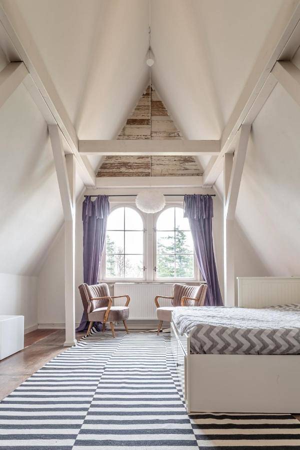 Villa für 10 Personen, mit Ausblick und Garten sowie Seeblick und Sauna auf Rügen - 4