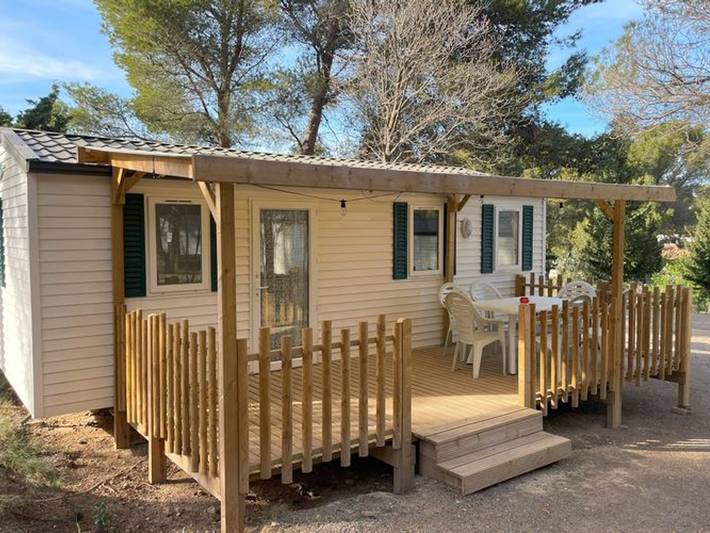 Mobil home pour 6 personnes, avec terrasse, animaux acceptés - 1