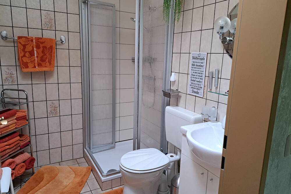 Ganze Wohnung, 214 Ferienwohnung - Willig - 214 Ferienwohnung in Rüstersiel mit Außensitzplatz in Rüstersiel, Wilhelmshaven