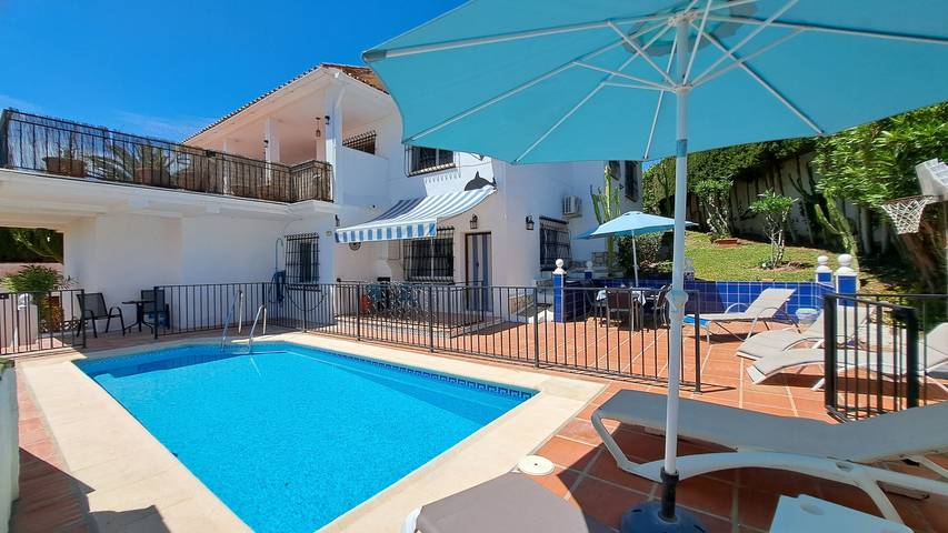 Villa for 5 people, with pool and garden, child-friendly in Costa del Sol