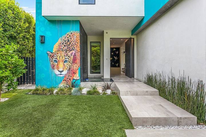 Vacation rental for 6 people, with hot tub and yard in Hollywood