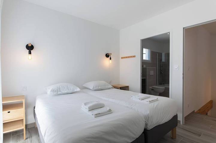 Villa 15 by Avecoeur in Saint-Augustin, Côte de Beauté