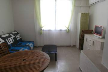 Appartement De Vacances pour 2 Personnes dans Vaison-la-Romaine, Parc naturel régional du Mont-Ventoux, Photo 3