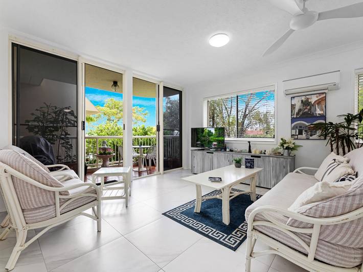 Appartement entier, Escapade relaxante à deux pas de la plage avec piscine in Hervey Bay, Fraser Coast
