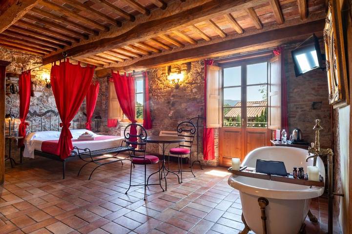 Chambre d’hôte pour 5 personnes, avec piscine et jardin à Lucca - 2
