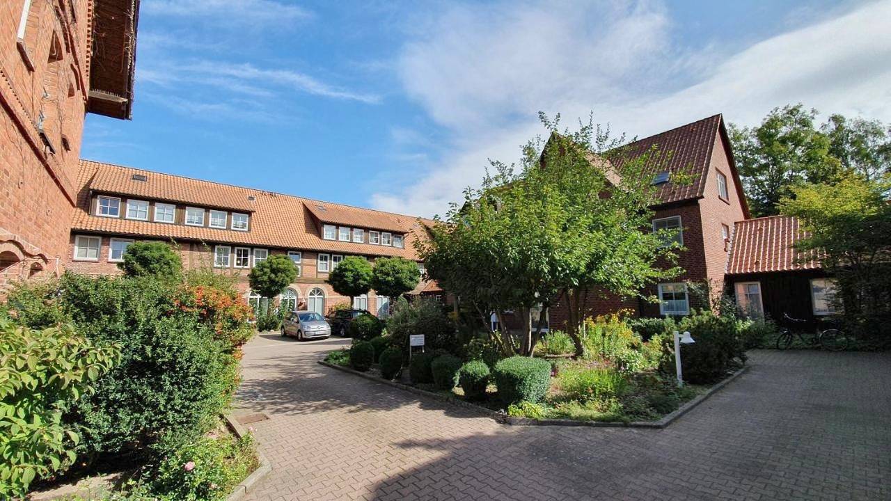 Ganze Wohnung, Apartment with Courtyard View in Bad Bevensen, Landkreis Uelzen