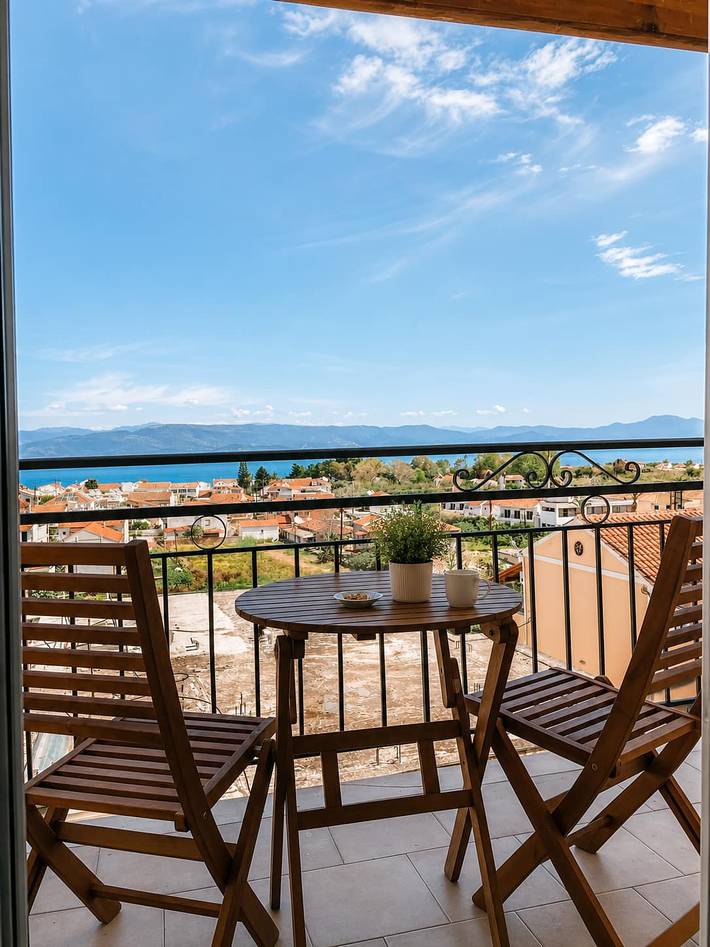 Gîte pour 2 personnes, avec jardin, adapté aux familles dans Kavos