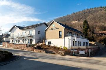 Location de vacances pour 4 personnes, avec jardin à Husseren-les-Châteaux