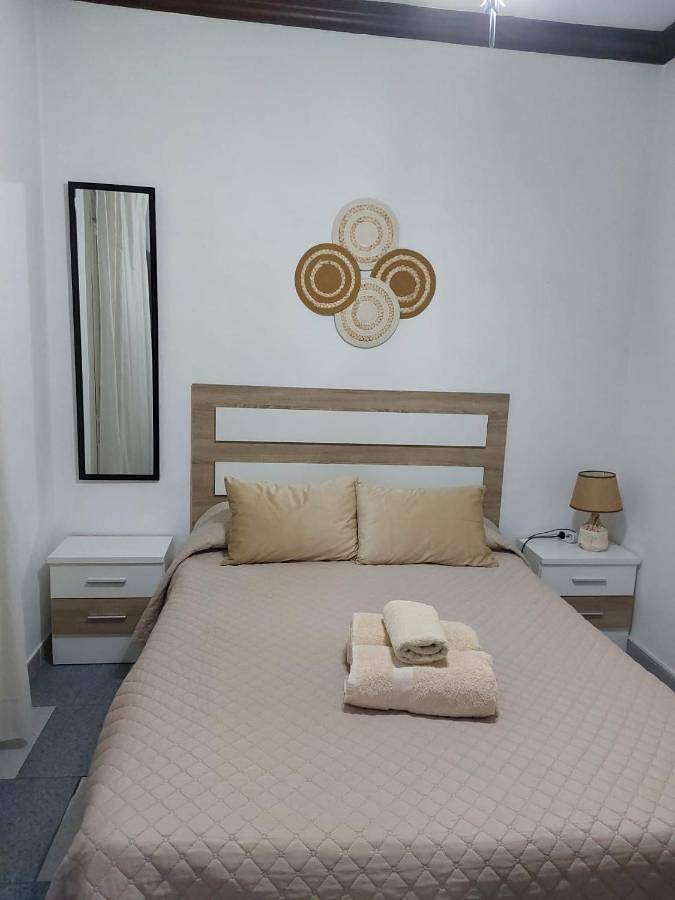 Casa rural para 4 personas, con Balcón además de Terraza y Vistas en Benamahoma - 2