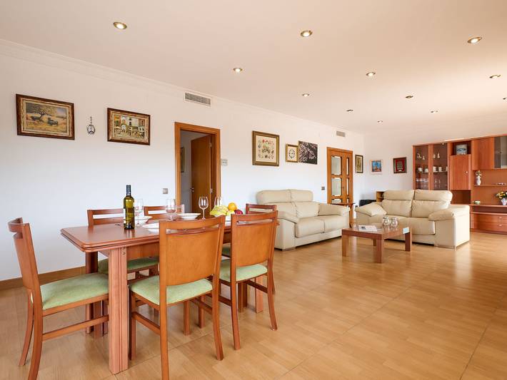 Casa rural para 12 personas, con terraza en Blanes - 4