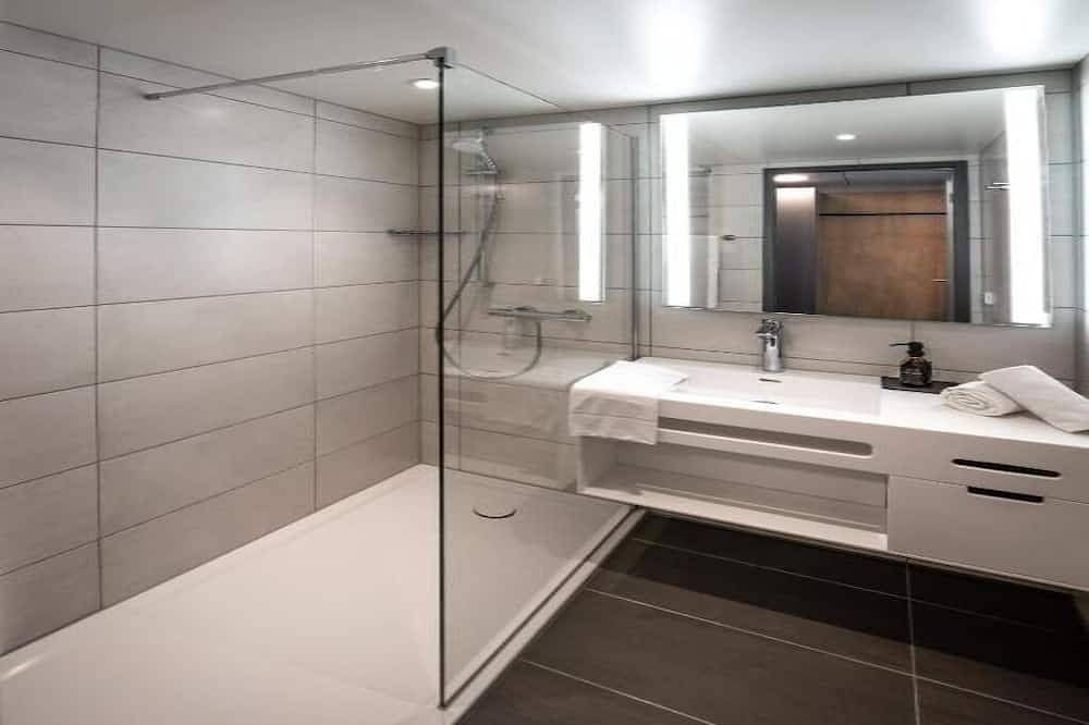 Unwind in a Modern Room Great for Weekend Stay Near Zoo Wilhelma - 6.1  miles in Korntal-Münchingen, Circondario di Ludwigsburg
