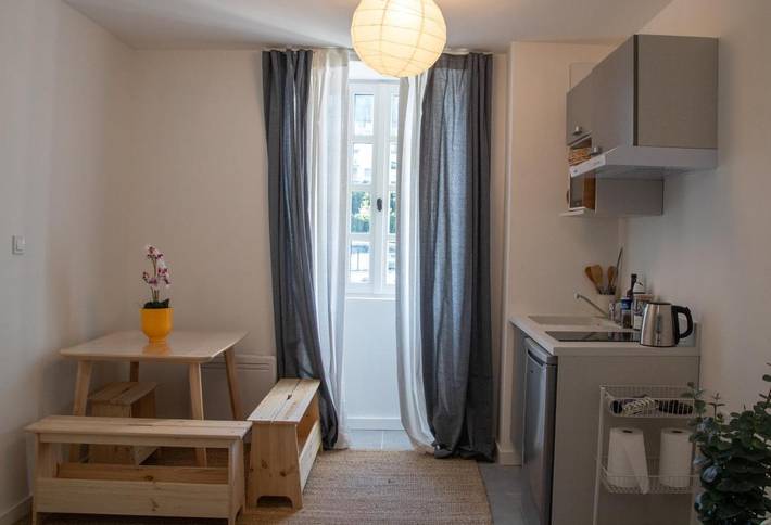 Gîte pour 2 personnes, avec vue et terrasse, animaux acceptés dans Port Saint-Goustan - 2