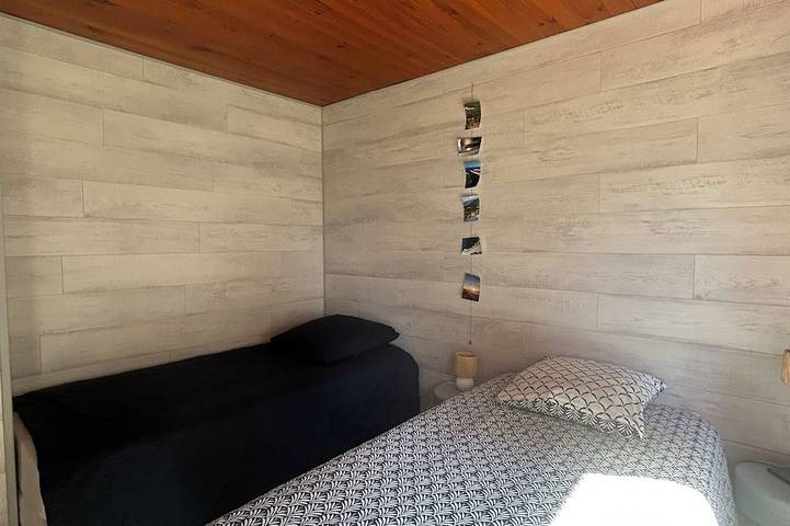 Location de vacances pour 6 personnes, avec jardin à Gastes - 4