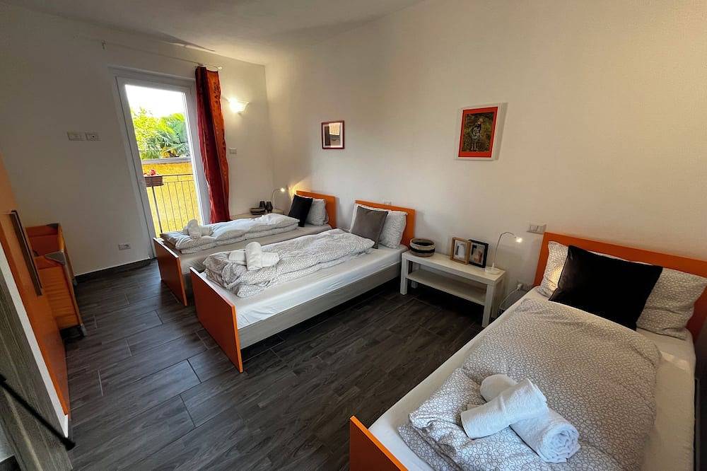 100 Quadratmeter komplett renoviertes Haus auf 2 Ebenen in Cremia, Gemeinde Cremia