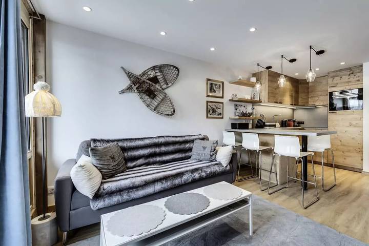 Gîte pour 4 personnes, avec balcon dans Office De Tourisme De Val D Isere - 3