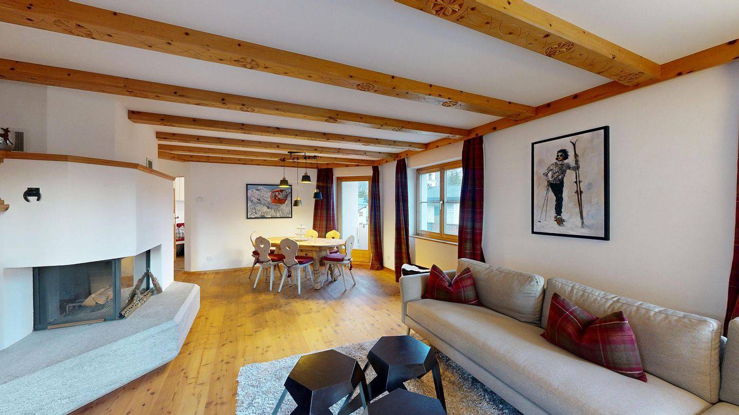 Ganze Wohnung, Apartment Zigna - grosszügige und hochwertige Wohnung an zentraler Lage in Celerina, Sankt Moritz