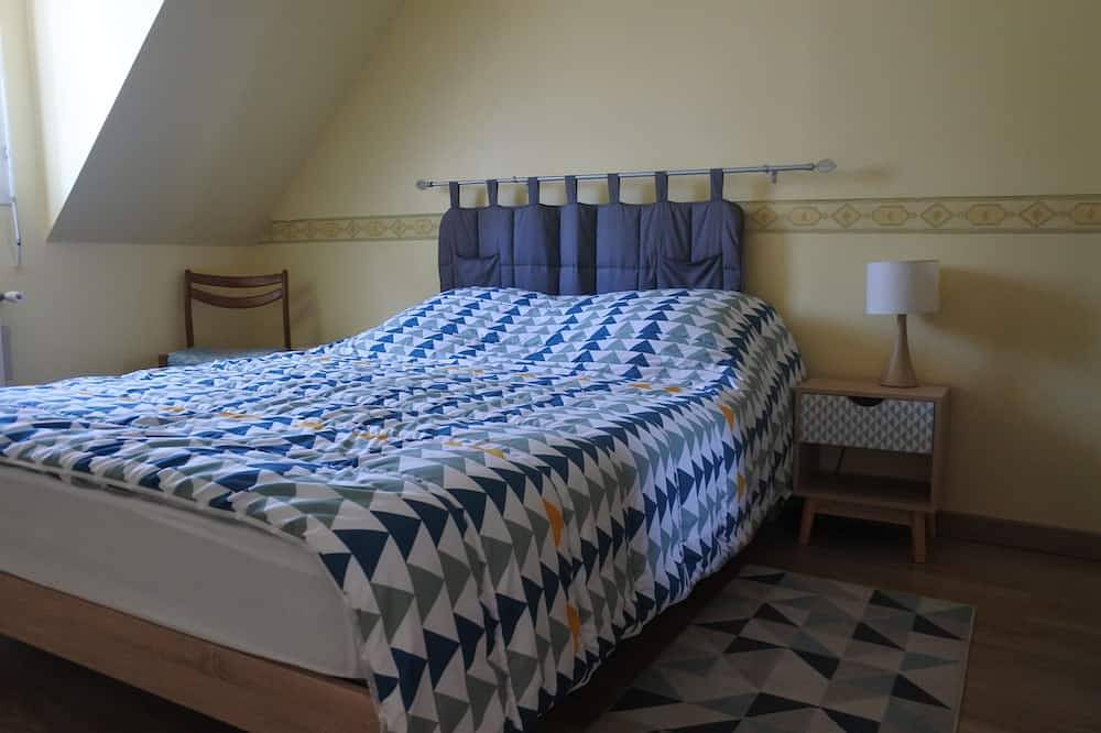 Haus auf den Höhen von Dinard, 900 m vom Strand entfernt, in einer ruhigen Unterteilung. in La Richardais, Saint-Malo und Umgebung