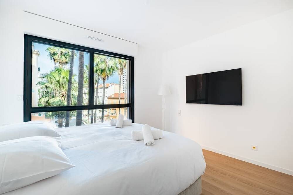 Entire apartment, Appartement de Luxe 3Br vue  sur la Mer in Beausoleil, Nice region