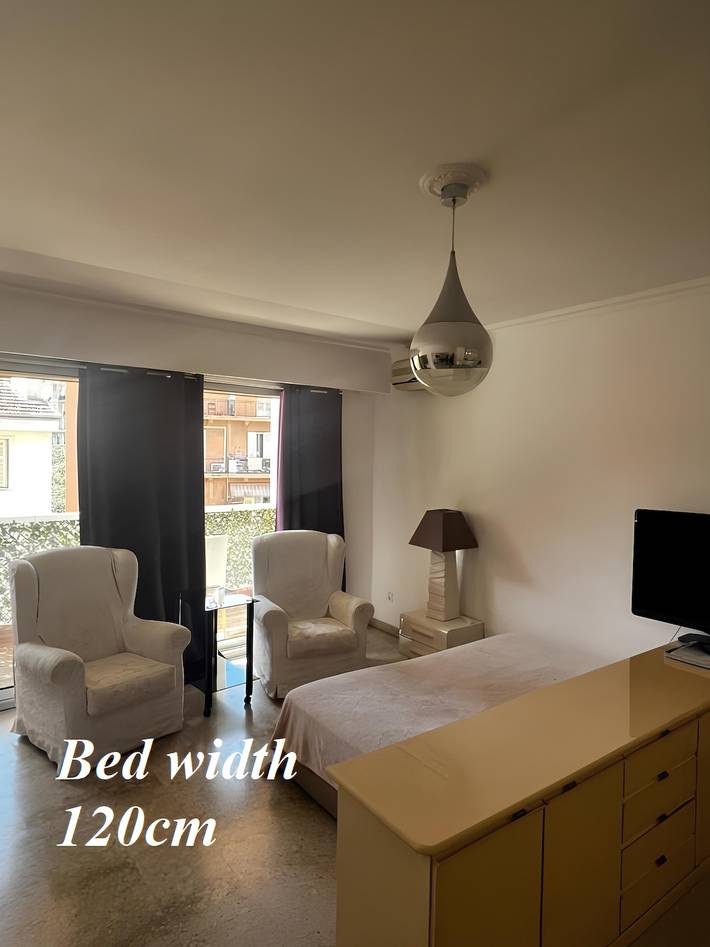 Gîte pour 4 personnes, adapté aux familles à Beausoleil - 3