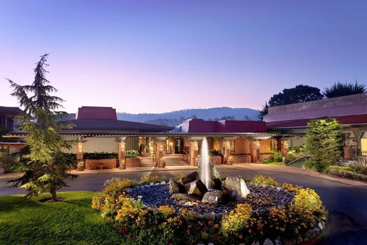 Resort para 4 personas, con piscina además de jacuzzi y jardín - 1