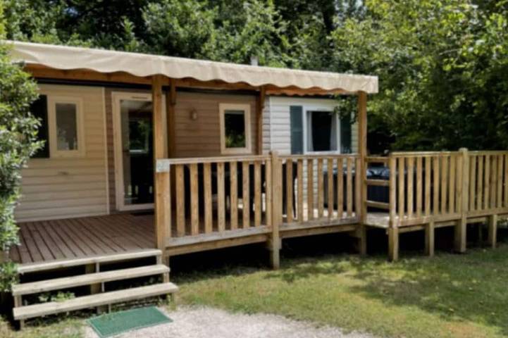 Mobil home pour 8 personnes à Saint-Vincent-de-Lamontjoie