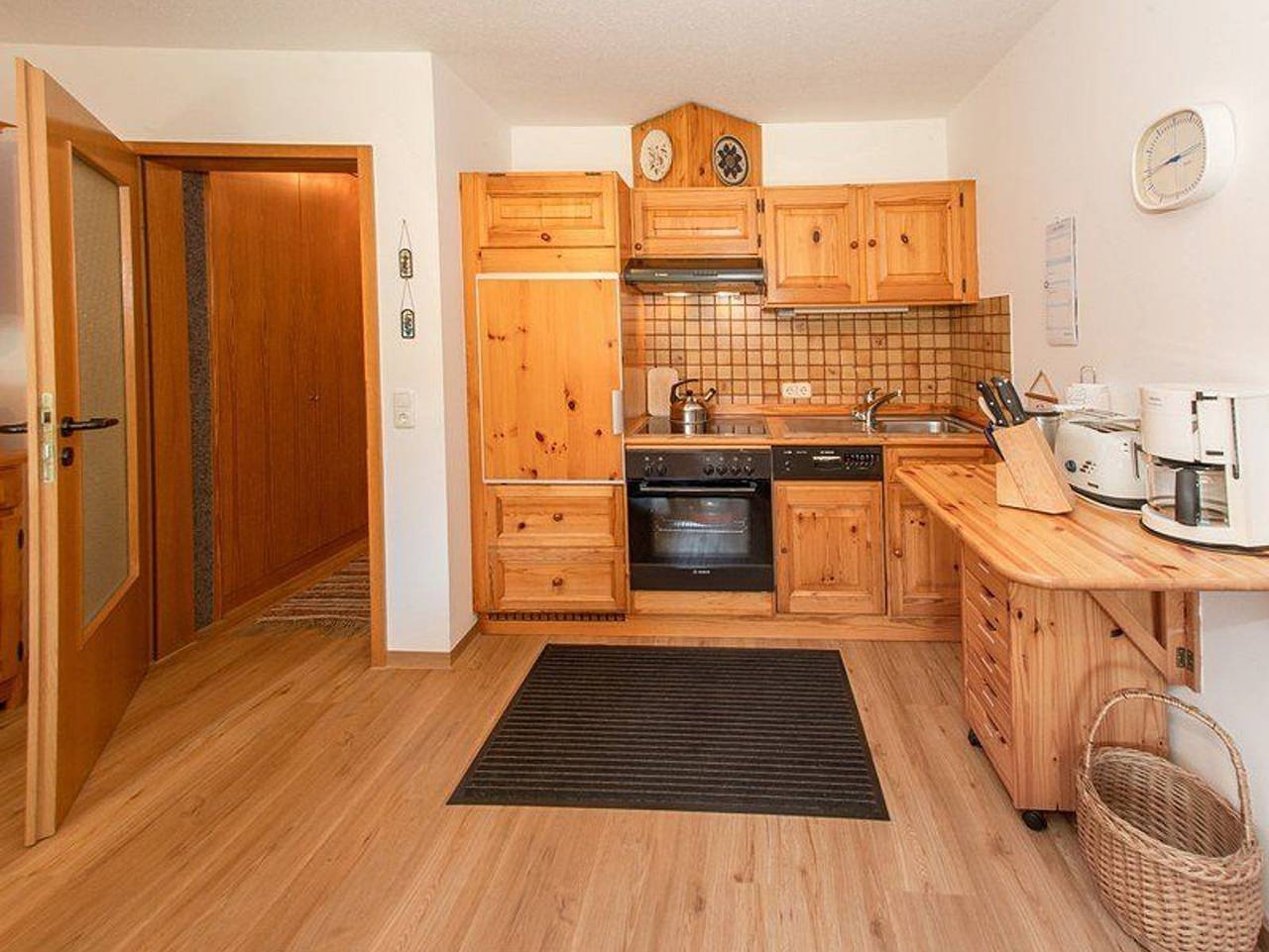 Ganze Ferienwohnung, Ferienwohnung Promenadenweg Nesselwang (12-1) - Gut ausgestattete Fewo für 3 Pers. mit Balkon (Pw 12-1) in Nesselwang, Bayerisch Schwaben