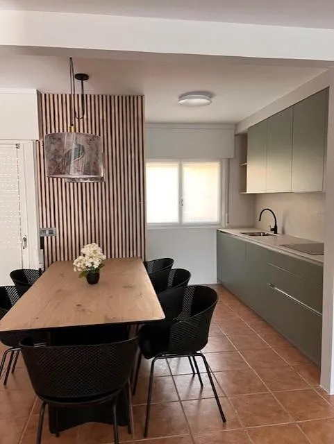 Casa de vacaciones para 9 personas, con jardín y vistas - 1