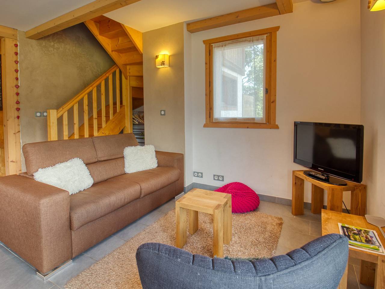 Apartamento entero, Dúplex 2 habitaciones con gran terraza, mascotas aceptadas, en Samoëns in Station de Morillon, Samoëns
