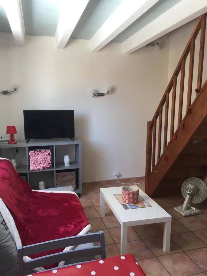 Gîte pour 3 personnes, avec vue dans Office De Tourisme Des Saintes Maries De La Mer - 2