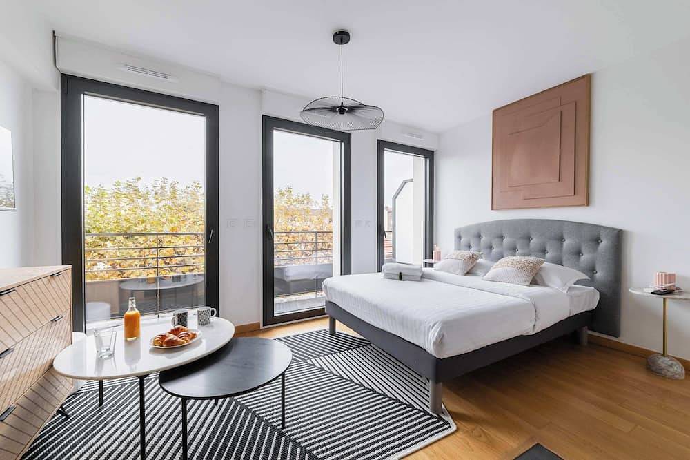 Ganze Wohnung, Studio lumineux avec terrasse Courbevoie - 2P in Courbevoie, Hauts-de-Seine
