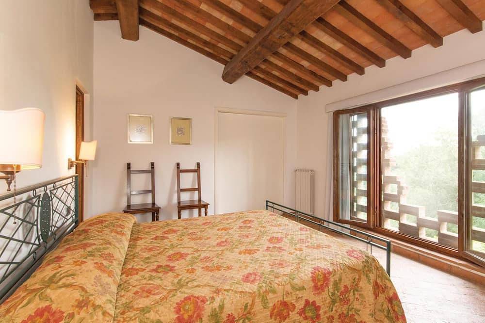 Lovely home in Montespertoli Fi in Montespertoli, Chianti