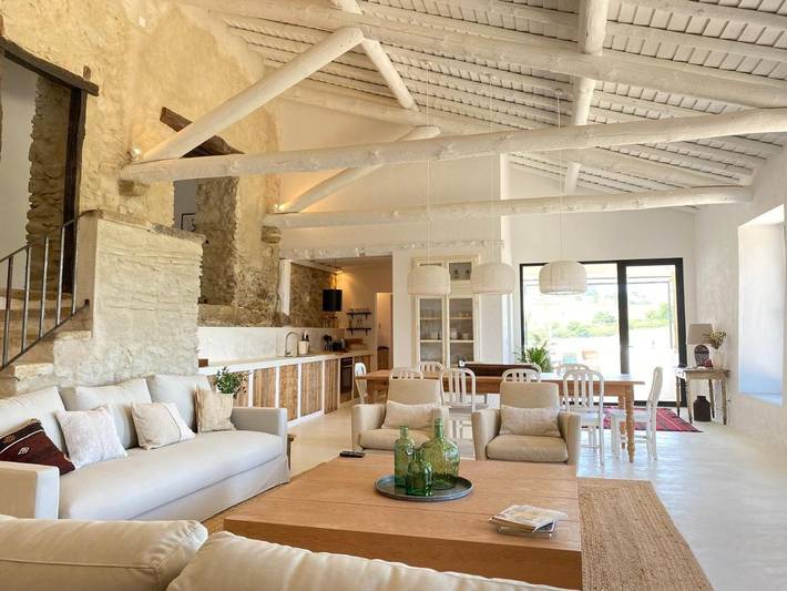 Casa de férias para 8 pessoas, com vista e piscina e ainda terraço, com animais de estimação em Torres Vedras