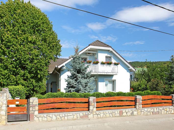 Ferienwohnung für 4 Personen, mit Balkon und Terrasse sowie Garten in Balatonfüred