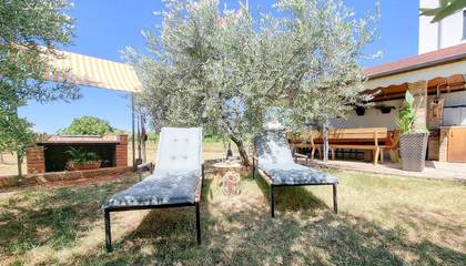 Ferienwohnung für 4 Personen, mit Garten und Balkon, kinderfreundlich in Umag und Umgebung