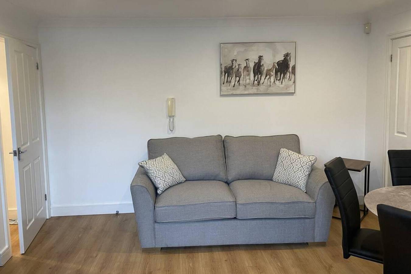 Entire holiday apartment, 1 Bed and Sofa bed Sleeps 4,Pets Ok - Free parking in Bury St Edmunds, Suffolk