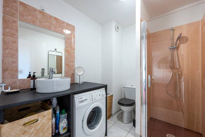Apartamento entero, Apartamento de vacaciones para 4 personas con piscina in Saint-Laurent-en-Grandvaux, Parc naturel régional du Haut-Jura