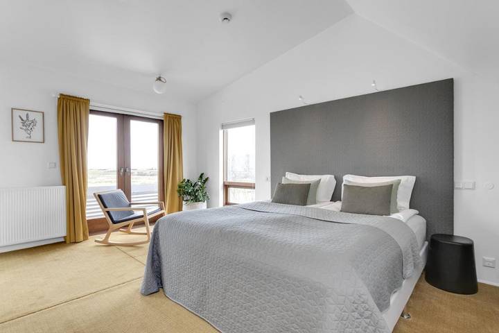 Maison d’hôte pour 3 personnes, avec piscine et jardin ainsi que vue et vue sur le lac en Islande - 4