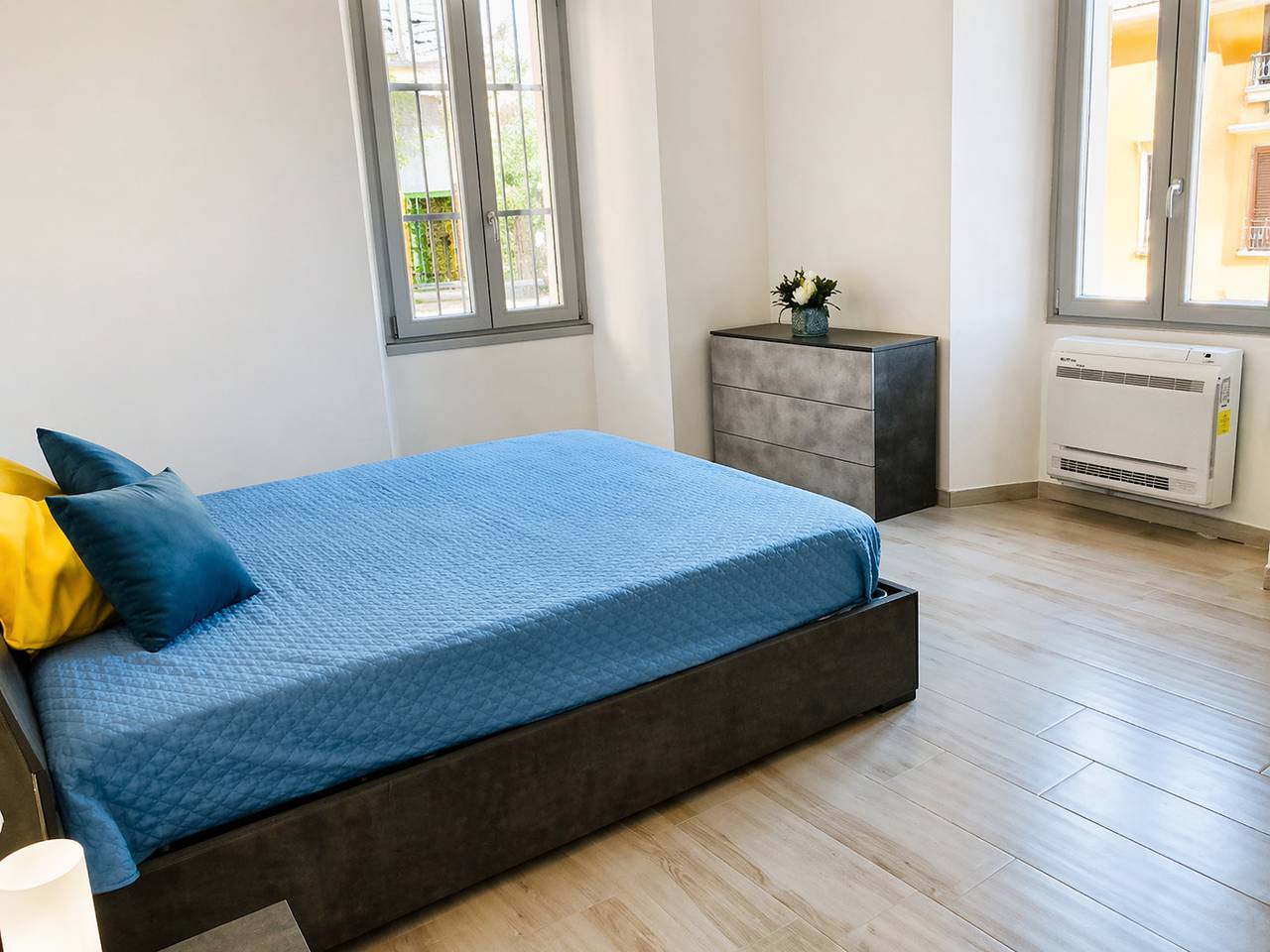 Ganze Wohnung, New Beautiful in Porto Valtravaglia, Lago Maggiore (Lombardei)