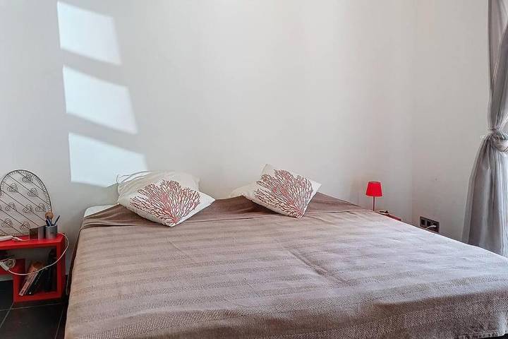 Location de vacances pour 4 personnes, avec jardin et vue ainsi que piscine et terrasse dans Bellefontaine (Martinique) - 2