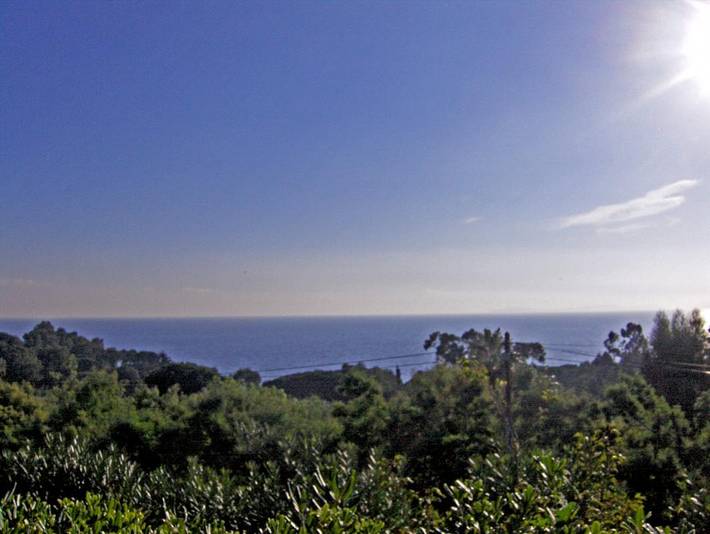 Gîte pour 3 personnes, avec vue et jardin dans le Var - 3