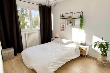 Appartement De Vacances pour 4 Personnes dans Caluire-et-Cuire, Rhône, Photo 2