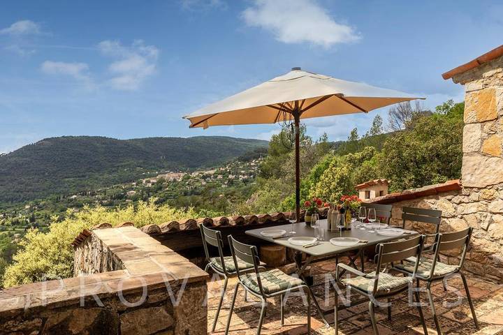 Location de vacances pour 8 personnes, avec jardin et piscine, animaux acceptés à Bargemon - 3