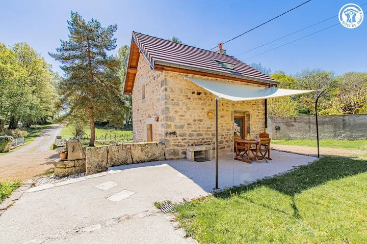 Gîte pour 2 personnes, avec Terrasse et Jardin
