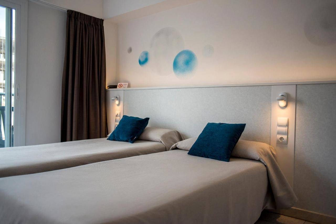 Hotel Tarba in Ocean Beach Ibiza, Sant Antoni de Portmany