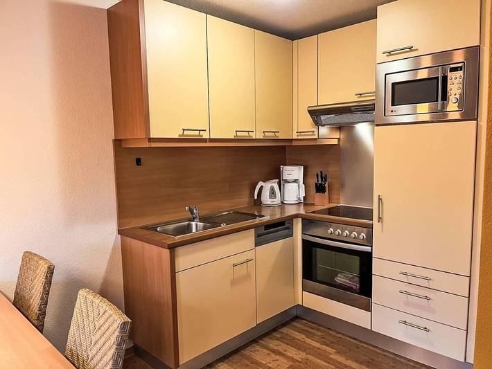 Ferienhaus für 6 Personen, mit Sauna und Garten sowie Terrasse in Butjadingen - 4