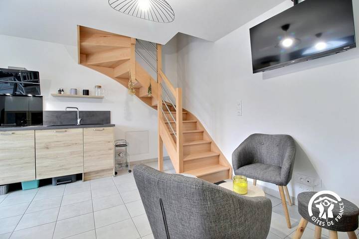 Gîte pour 5 personnes, avec terrasse et jardin à Séné - 4